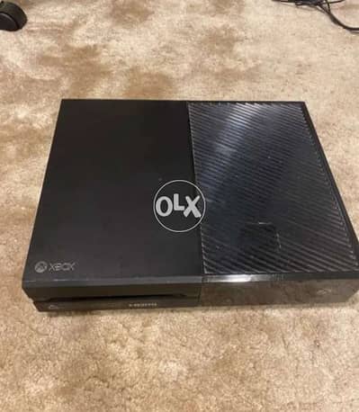 Xbox one 500gb with 1 controller 1
