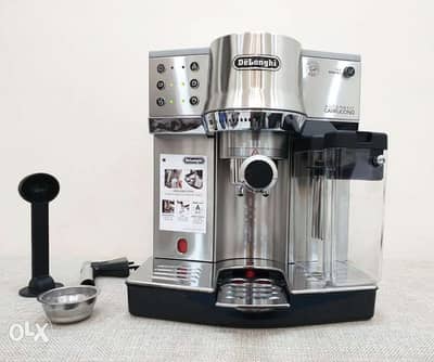 Delonghi Coffee Machine 6
