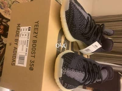 Yeezy Boost 350 V2 Carbon Adidas Brand New US 10.5 1
