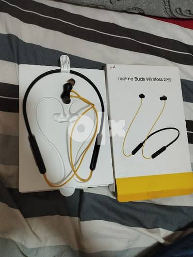 realme buds wireless 2neo 3 months old 0