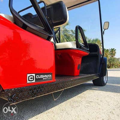 CustomCarts. Org عربة جولف Red Cushman Electric 6 Seater Fancy Golf Car 3